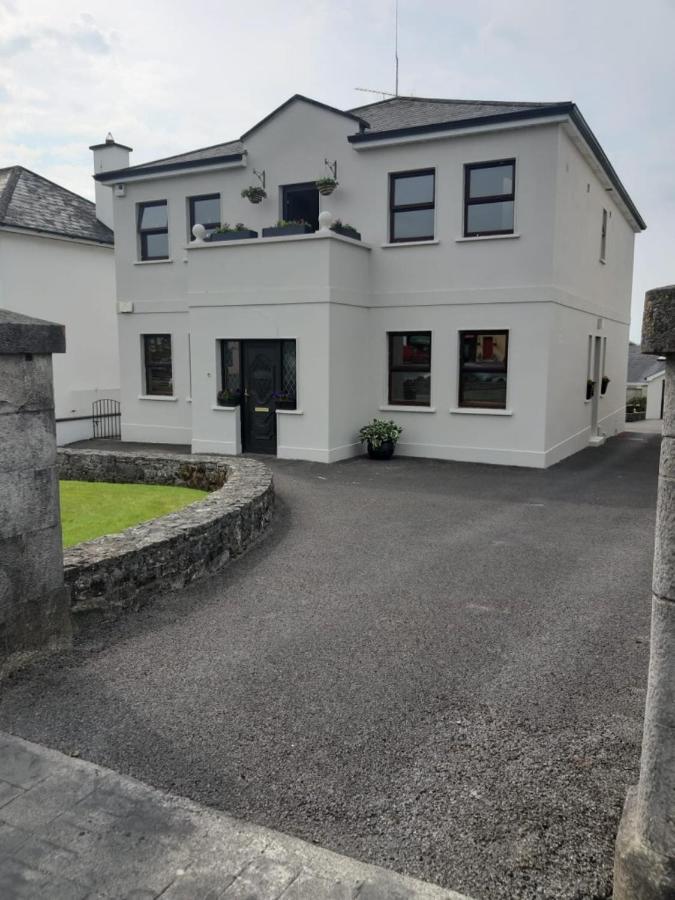 Strokestown Townhouse Apartments מראה חיצוני תמונה